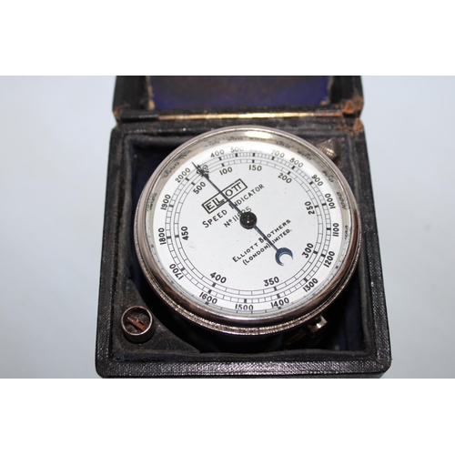 138 - Elliott Brothers Speed Indicator Gauge In Case
This Type Of Rotary Speed Indicator, Patented In 1881... 