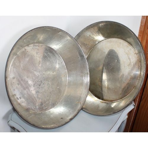 139 - Pair of STAMPERS of Llanelly 1943 dated Military Stamped Silver Plated Bowls

Both Measure 35cm Diam... 