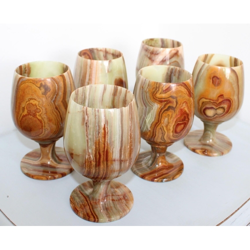 608 - Six Onyx Goblets (Chip On Rim On One Glass As Shown In Pictures
Height-13cm