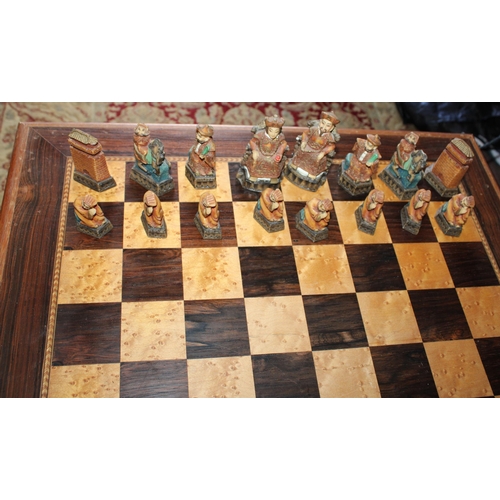 747 - Wooden Chess Table & Resin Players
Height-47.5cm
Table Top 59x59cm
Collection Only