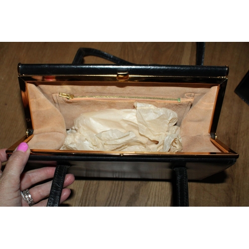 765 - Vintage Ackery London Made In England Leather Hand Bag & Others
All Proceeds Go To Charity