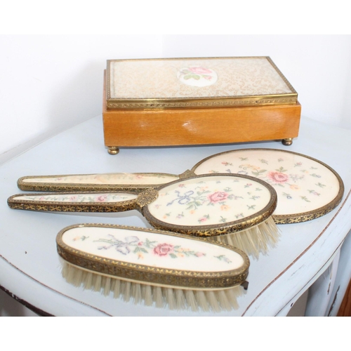 53 - Ladies Vintage Vanity Set plus Jewellery Box

All proceeds of this lot go to charity