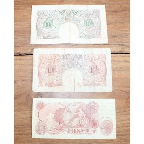 322 - Three Bank of England Ten Shilling Notes - Cashiers PEPPIATT and FFORDE

Two Notes Red one Purple