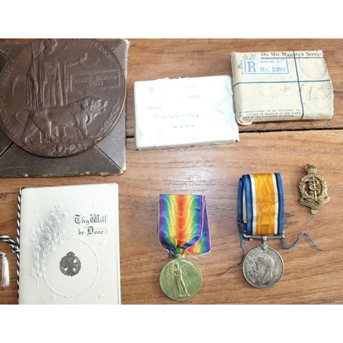 141 - Family WWI Death Plaque and Medal Grouping. Two Brothers Rifleman Albert Wells of the 17th County of... 