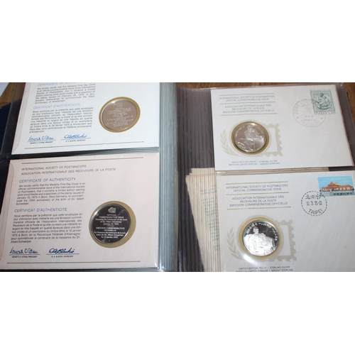 406 - International Society Of Postmasters Coins Sterling Silver
Containing Six Coins In Folder