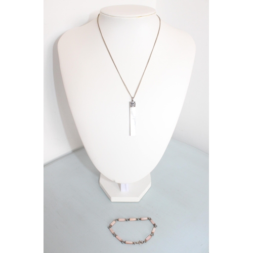 630 - 925 Silver Necklace & Bracelet
16in Chain