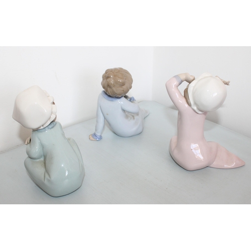 85 - Three Lladro Figurines
Tallest-13.5cm
Collection Only