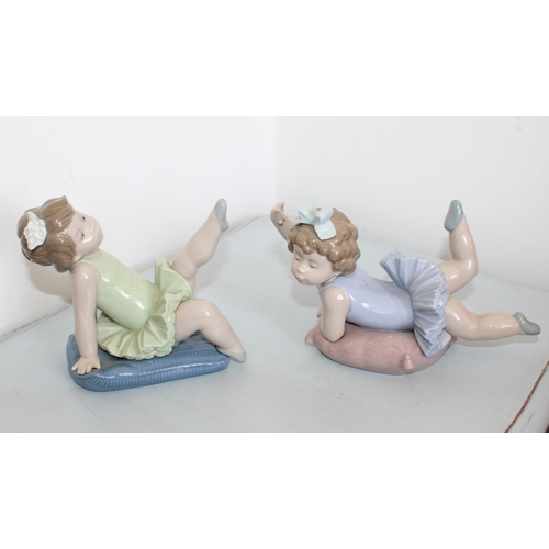 91 - Two Lladro Figurines
Tallest-12cm
Collection Only