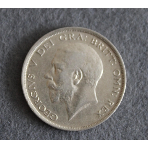 261 - 1916 George V Half Crown Coin