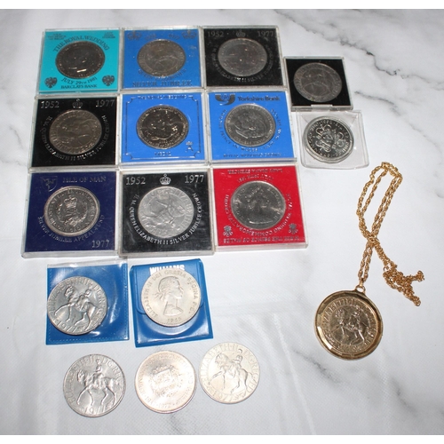 286 - Collection Of Commemorative Coins & Other