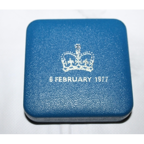 291 - Royal Mint 1977 Jubilee Coin