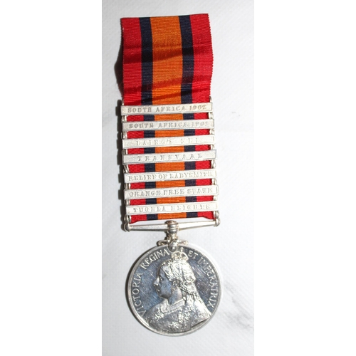 18 - Queens South Africa Medal with 7 Bars - LANCS FUS - GHOST DATES

Medal named to 3007 PTE S FARRINGTO... 