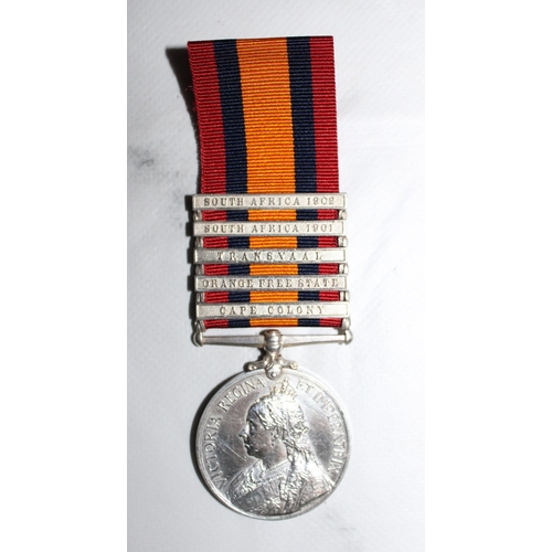 38 - Queens South Africa Medal with 5 Bars - 2ND SHROPSHIRE LI

Medal named to 6367 PTE F THOMAS 2/SHROPS... 