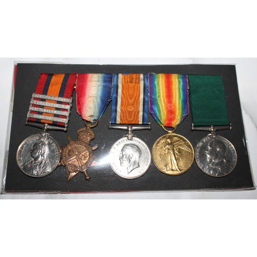 26 - Queens South Africa Medal Group of 5 ( 4 Clasps)

Queens SA Medal Inscription - 850 SGT S. DUNBAR. C... 