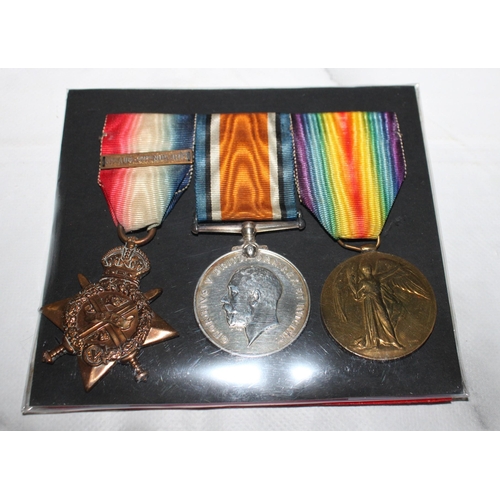 175 - WWI 1914 Star with Bar Trio of Medals - CURTIS - 18th Hussars - Low Service Number!   Medals inscrib... 