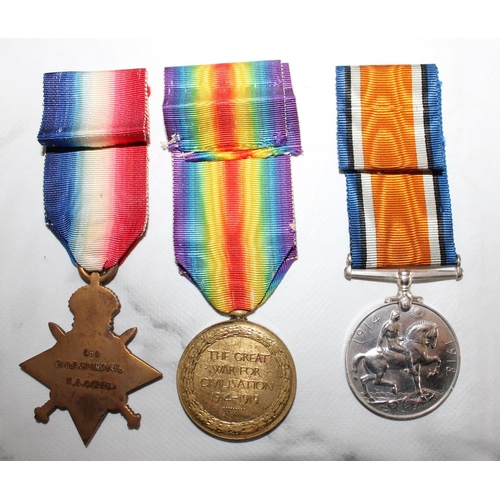 77 - WWI 1914-15 Star Trio of Medals- Cranmore - HAC

559 GNR. F.CRANMORE. H.A.C ( ART)