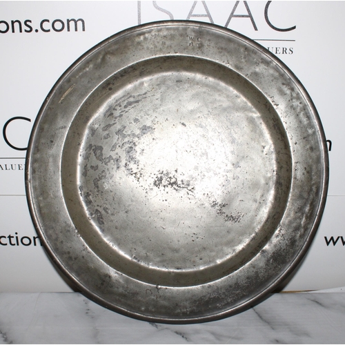 108 - Large Pewter Charger Plate Pewter Stamped WC AT 
Dimension 42 x 42 cm