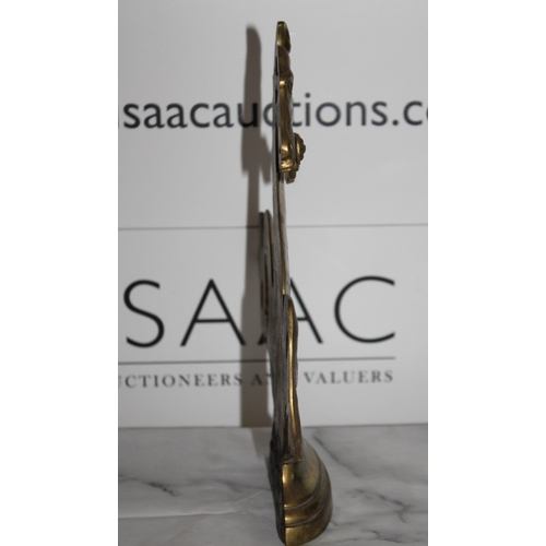 590 - Brass Horse Plaque
Filled Bottom As Shown In Pictures
Height-29.5cm
Width-32.5cm