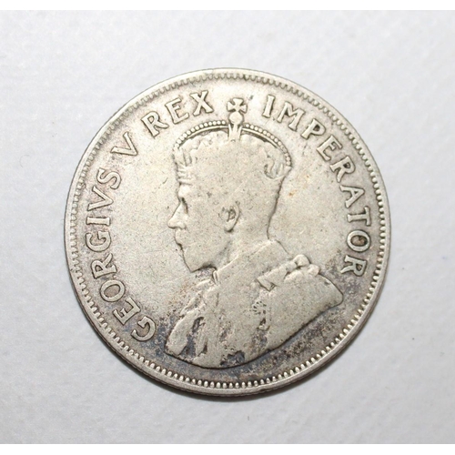 422 - 1923 South Africa 2 1/2 Shillings Coin