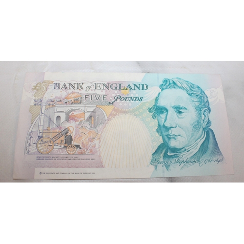 473 - Gill £5 Note A01 556679