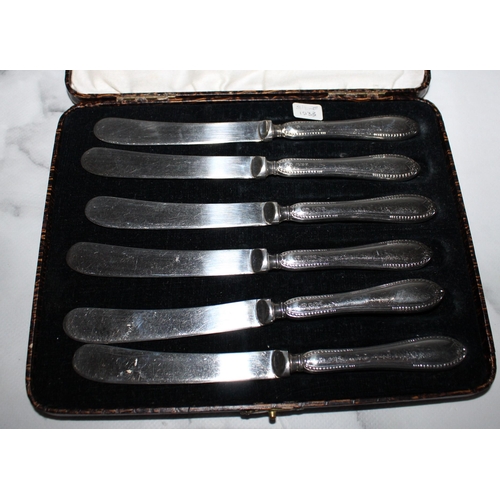 264 - Boxed Set Silver Hallmarked Handled Knives