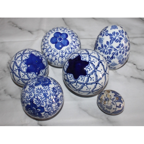 84 - Decorative Blue & White Ceramic Balls/Eggs
Tallest-11.5cm