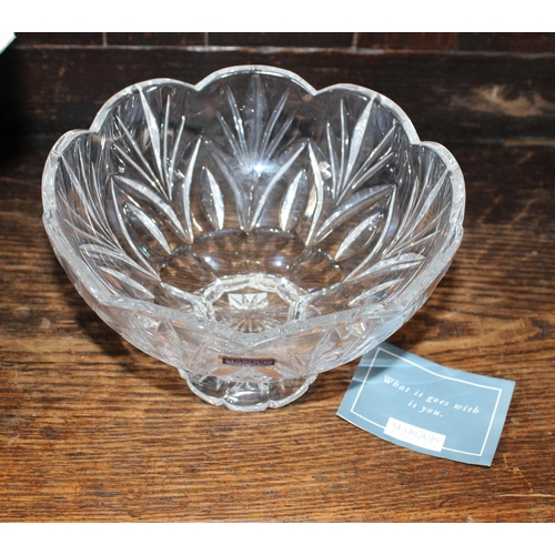 71 - Marquis By Waterford Crystal In Box
Canterbury 8