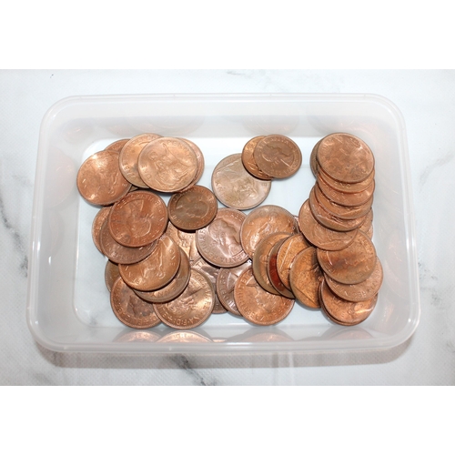 457 - 1967 Half Pennies & Penny Coins