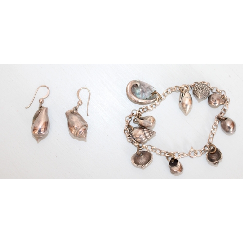 279 - Stamped 925 Shell Drop Earrings & Bracelet
All Proceeds Go To Charity