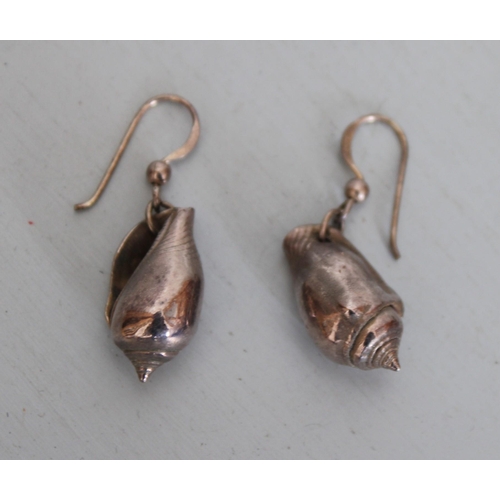 279 - Stamped 925 Shell Drop Earrings & Bracelet
All Proceeds Go To Charity