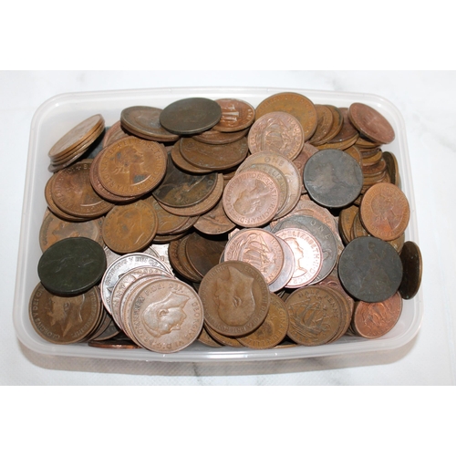 461 - Quantity Of Pennies & Half & Half Pennies Mixed Dates