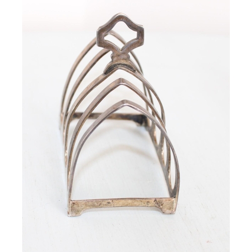 282 - Silver Toast Rack
Length-7.5cm