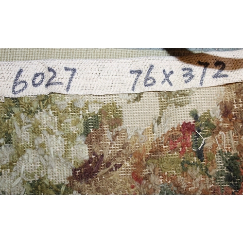 75 - Rug Runner Length-12 Foot/2.6 Foot
Collection Only