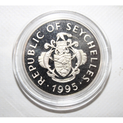 553 - 1995 Republic Of Seychelles One Rupee