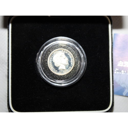 495 - Royal Mint 2001 Britannia Silver Proof 20 Pence Coin