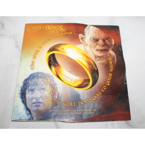 560 - New Zealand 2003 Lord of the Rings  50c Coin Set