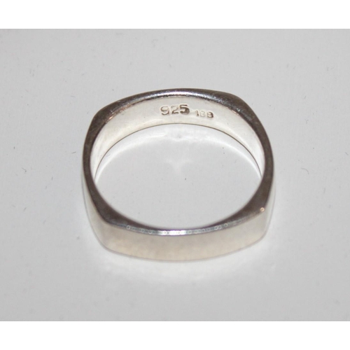 338 - Silver Hallmarked 925 Ring Size-O