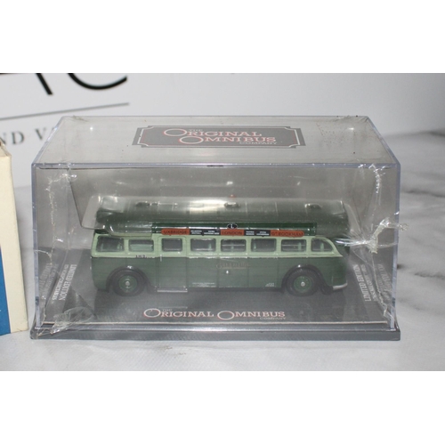 611 - 3 x Corgi & Omnibus Collectable Vehicles