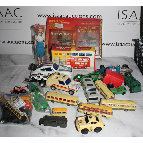 627 - Mixed Plastic Collectable Toys