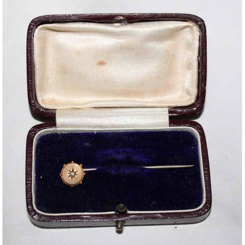 408 - Gold Diamond Set Stick Pin