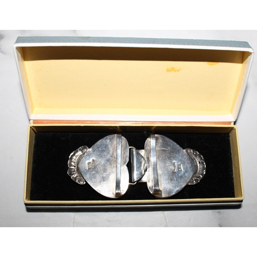 371 - Silver Hallmarked Shell Buckle In Box