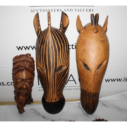 123 - Quantity of African Collectable Mask Items

Tallest measures 37cm