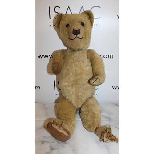 61 - Collectable Vintage Bear (With Poorly Foot)
Height-61cm