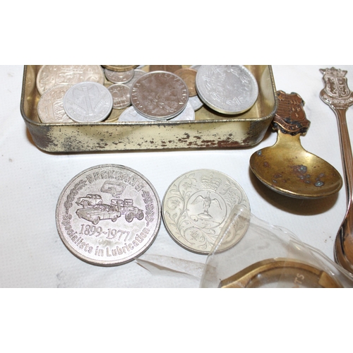 106 - Mixed Collectable Items Inc-
Coins/Tin/Spoons/Glass Box/Stainless Steel Points/Nikon Sprint III Bino... 