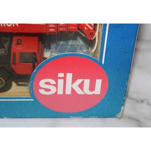 865 - Siku Super 1:55 Mega Lifter In Box