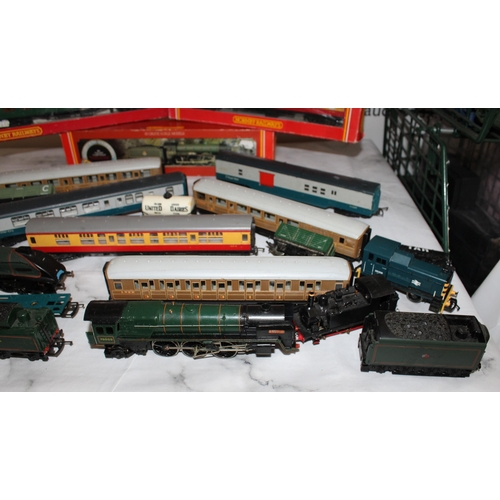 867 - Quantity Of Hornby Train Items including 7 Engines ( one boxed )