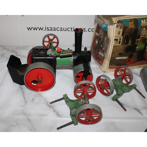 109 - MAMOD Steam Roller Plus Multiple Accessories