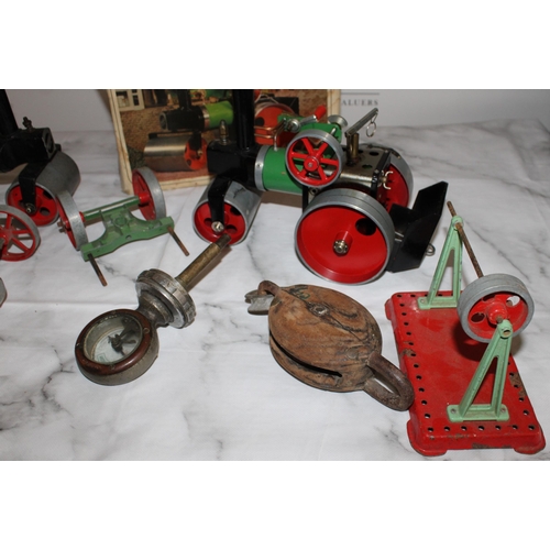 109 - MAMOD Steam Roller Plus Multiple Accessories