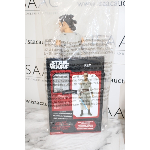 224 - New Star War Toys Inc- Micromachines The Force Awakens & Big Figs 18 Inch Figure Rey
All Proceeds Go... 