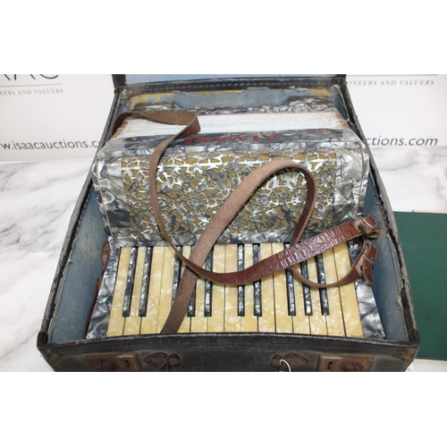 195 - ALVARI Accordion In Case